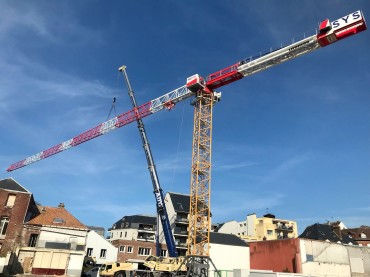 LIEBHERR 340 EC-B 12